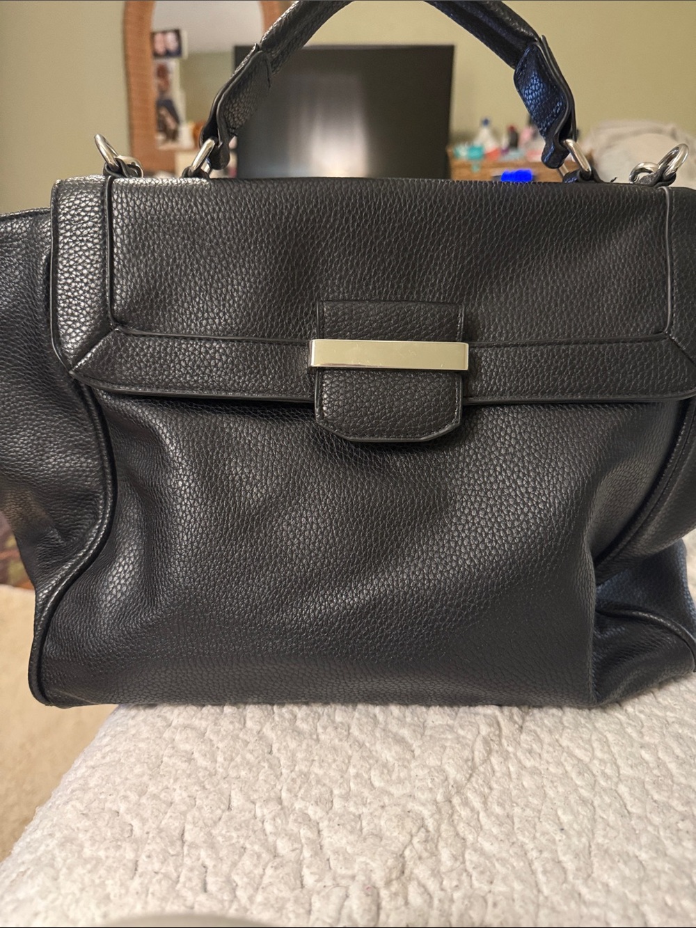 Classic Black Leather Top-Handle Women’s Satchel